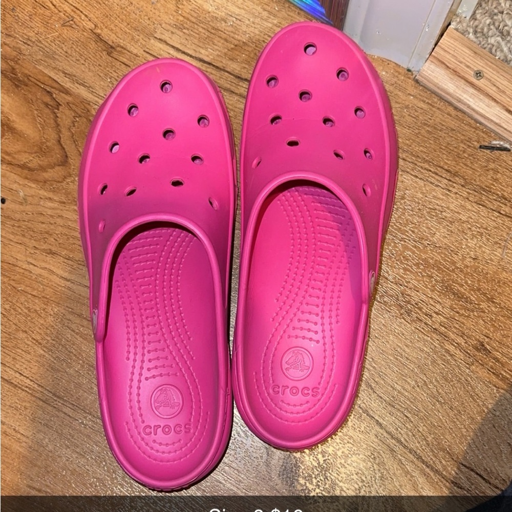 Crocs